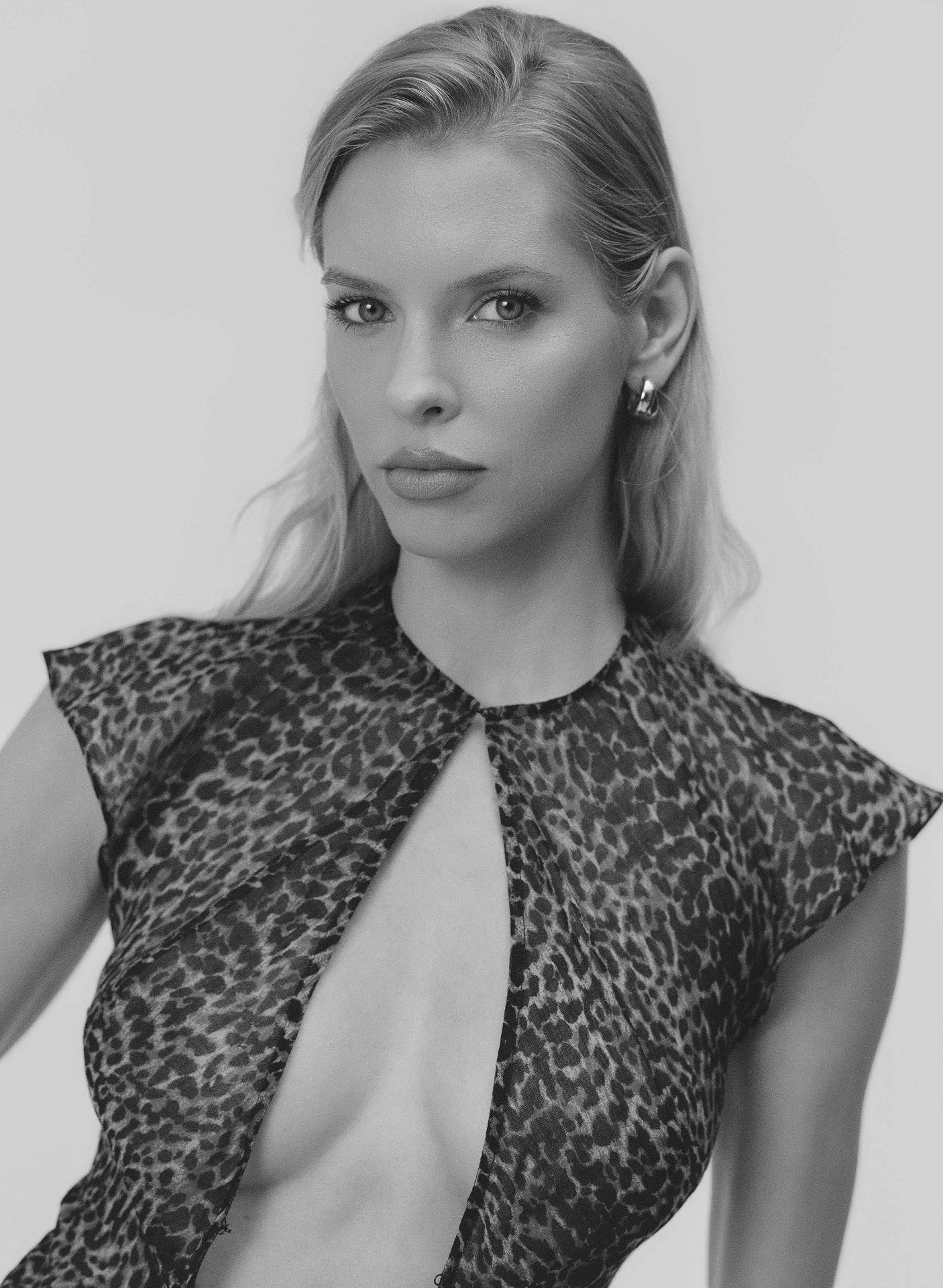 Arcina Ori — 28